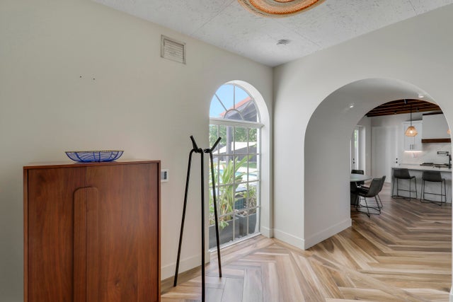 3 of 67 - 529 Biscayne Drive, West Palm Beach, FL