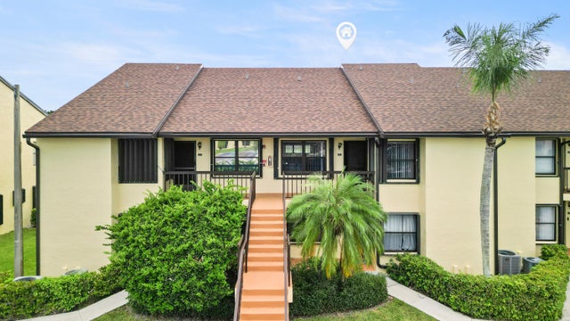 1 of 24 - 4698 Lucerne Lakes Boulevard E #202, Lake Worth, FL