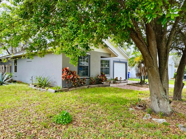 3 of 34 - 5360 Se Dell Street, Stuart, FL