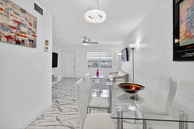 5 of 15 - 5 Abbey Lane #204, Delray Beach, FL