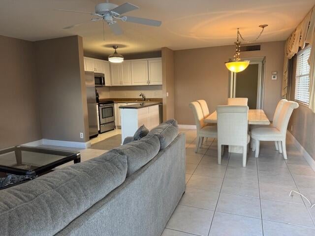 2 of 23 - 131 Monaco C, Delray Beach, FL