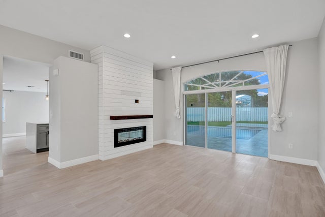 2 of 60 - 1930 Nw 180th Way, Pembroke Pines, FL