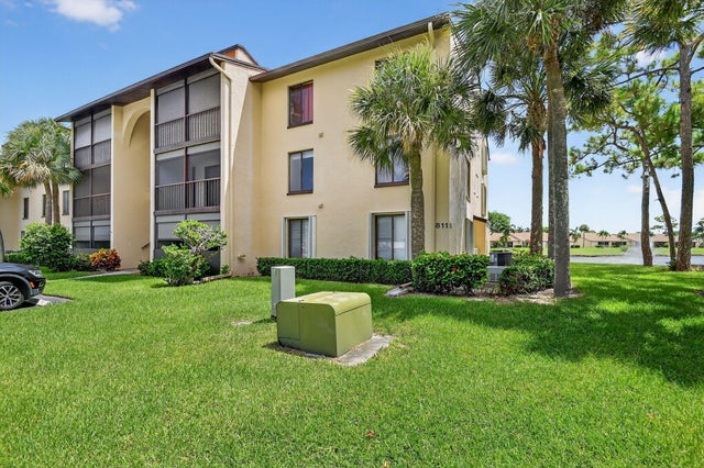 4 of 46 - 811 Sky Pine Way #d2, Greenacres, FL