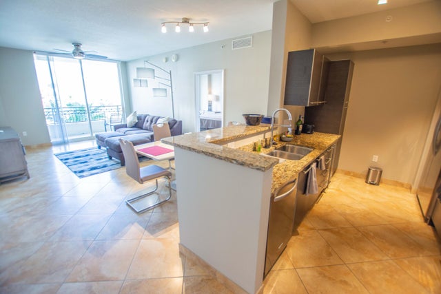 2 of 24 - 550 Okeechobee Boulevard #506, West Palm Beach, FL