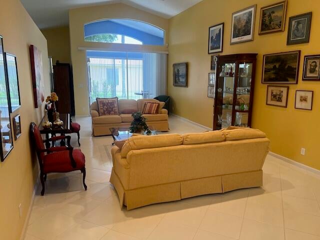 3 of 20 - 10036 Diamond Lake Road, Boynton Beach, FL