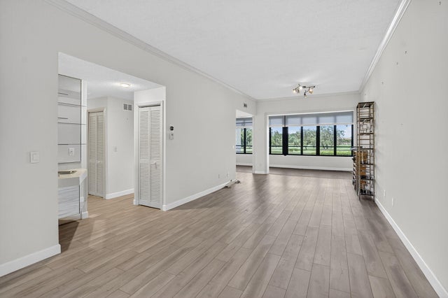5 of 31 - 7460 La Paz Boulevard #202, Boca Raton, FL
