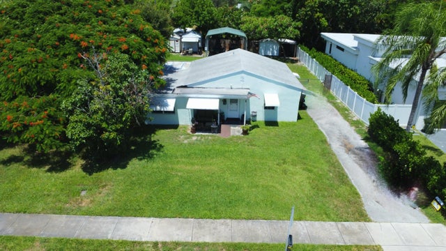 3 of 7 - 243 Ne 14th Street, Delray Beach, FL