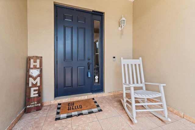 5 of 40 - 10492 Sw Sarah Way, Port Saint Lucie, FL