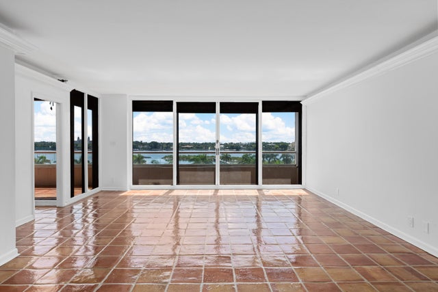 4 of 62 - 529 S Flagler Drive #6g, West Palm Beach, FL