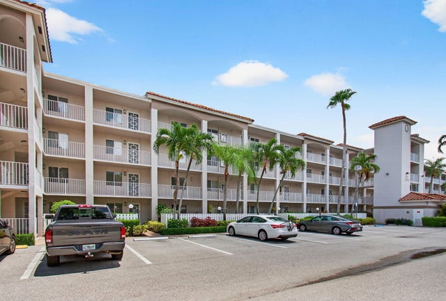 2 of 125 - 14096 Huntington Pointe Drive #303, Delray Beach, FL