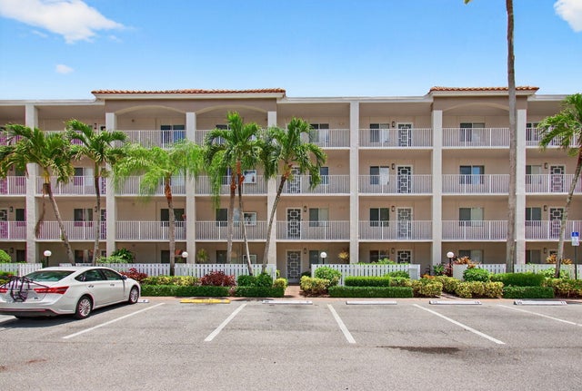 3 of 125 - 14096 Huntington Pointe Drive #303, Delray Beach, FL