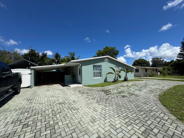 3 of 33 - 1382 Parterre Drive, West Palm Beach, FL