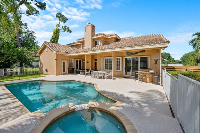 2 of 70 - 8738 Marlamoor Lane, Palm Beach Gardens, FL