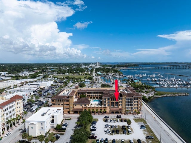 4 of 47 - 20 Orange Avenue #411, Fort Pierce, FL