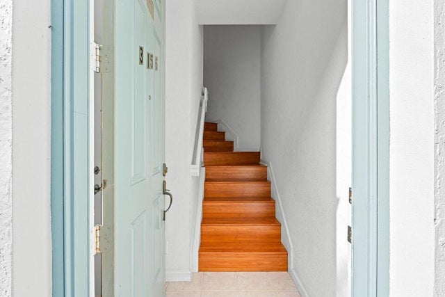 3 of 33 - 3156 Laurel Ridge Circle, Riviera Beach, FL