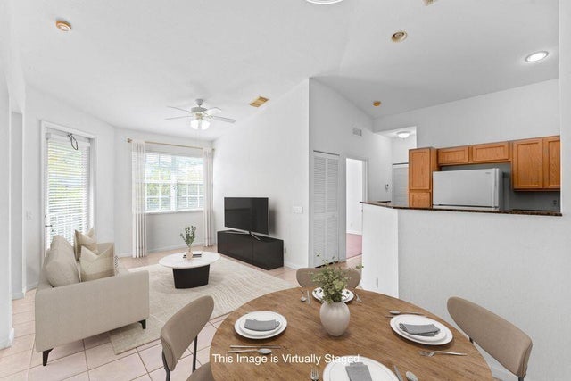 4 of 33 - 3156 Laurel Ridge Circle, Riviera Beach, FL