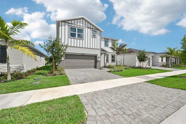 4 of 47 - 11279 Nw Barnstead Way, Port Saint Lucie, FL
