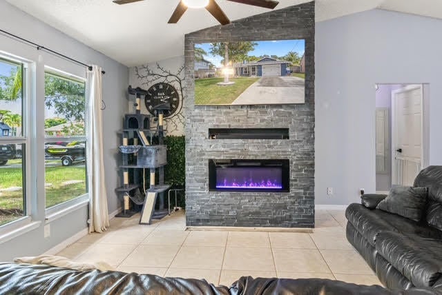 3 of 32 - 6173 Barbara Street, Jupiter, FL