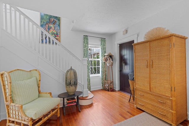 3 of 49 - 528 32nd Street, West Palm Beach, FL
