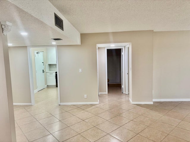 3 of 20 - 10777 W Sample Road #505, Coral Springs, FL