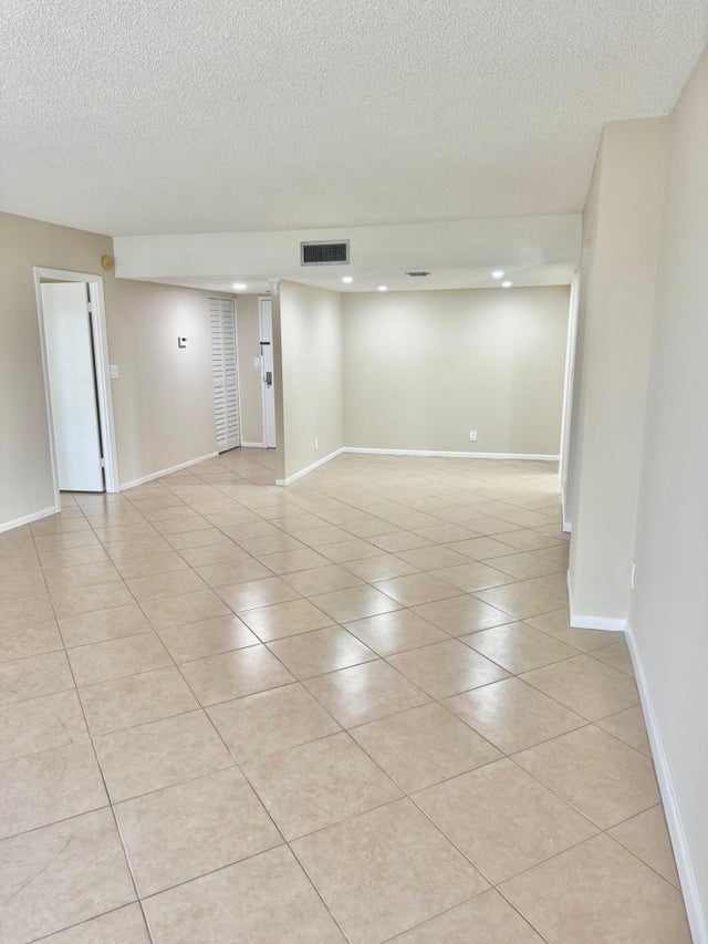4 of 20 - 10777 W Sample Road #505, Coral Springs, FL