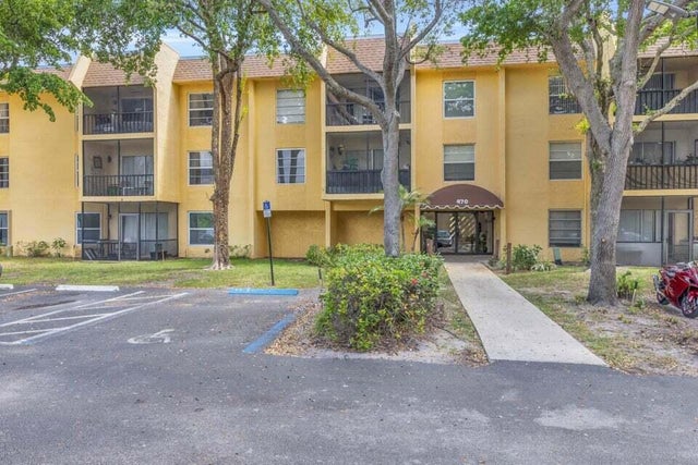 1 of 2 - 470 Nw 20th Street #2080, Boca Raton, FL