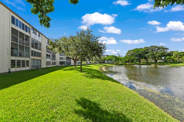 1 of 24 - 3046 Newcastle C, Boca Raton, FL