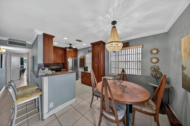 4 of 31 - 944 Normandy Trail #t, Delray Beach, FL