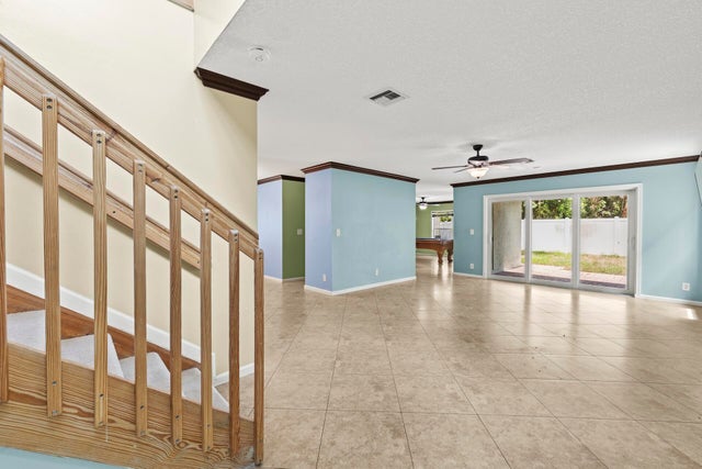 5 of 32 - 6556 Adriatic Way, Greenacres, FL