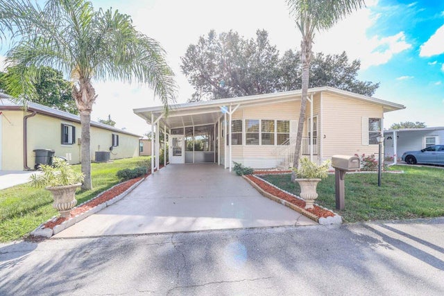 5 of 24 - 3 Espanola Lane, Port Saint Lucie, FL