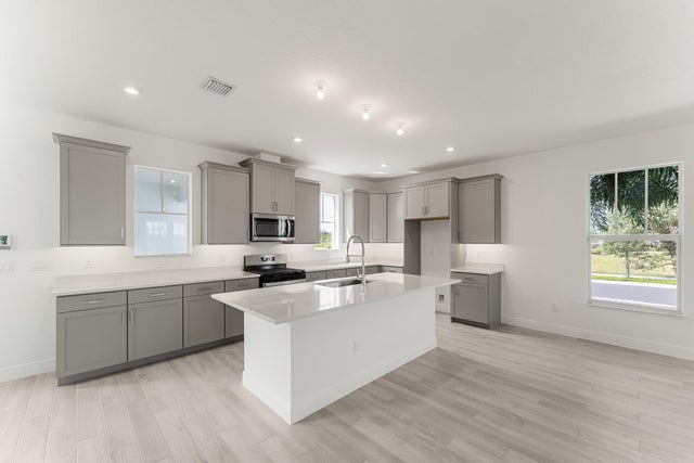 4 of 22 - 11000 Sw Pioneer Parkway, Palm City, FL