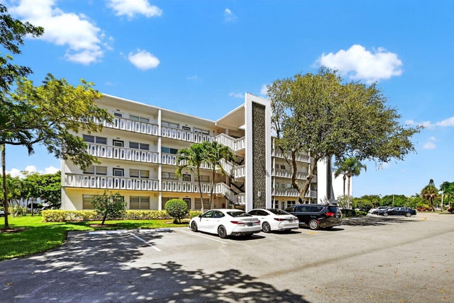 1 of 42 - 3036 Oakridge D, Deerfield Beach, FL