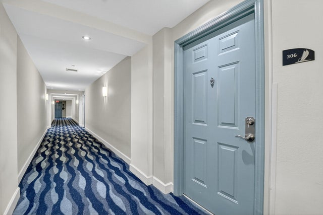 3 of 50 - 625 Casa Loma Boulevard #306, Boynton Beach, FL