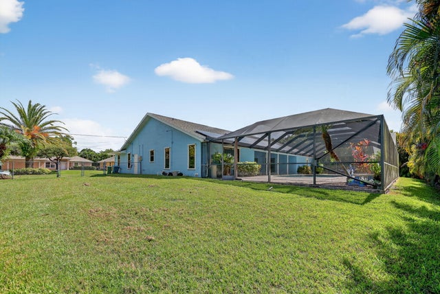4 of 47 - 2122 Sw Cadiz Avenue, Port Saint Lucie, FL