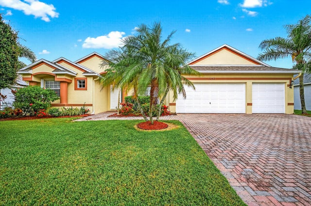 1 of 28 - 1257 Scarlet Oak Circle, Vero Beach, FL