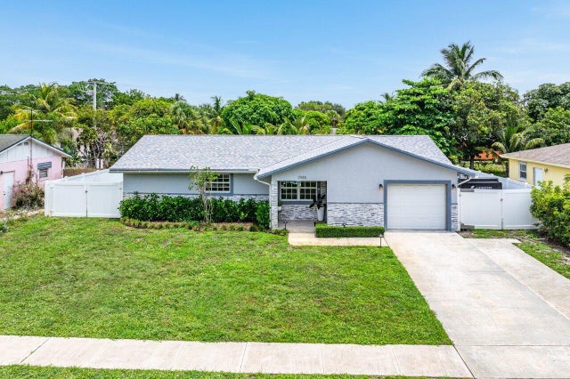 3 of 17 - 2985 Angler Drive, Delray Beach, FL