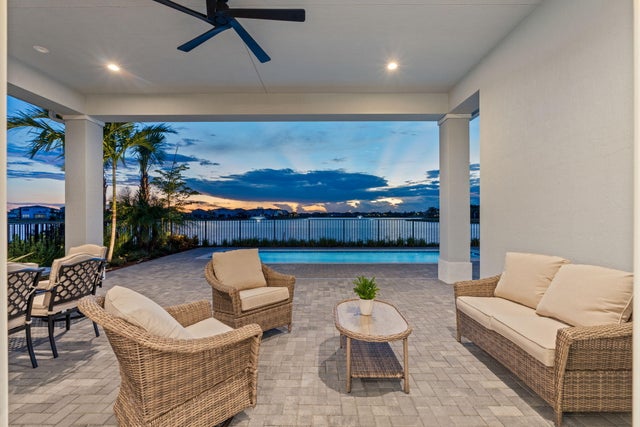 2 of 29 - 10099 Regency Way, Palm Beach Gardens, FL