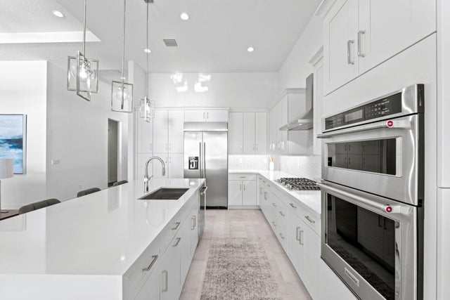 5 of 29 - 10099 Regency Way, Palm Beach Gardens, FL