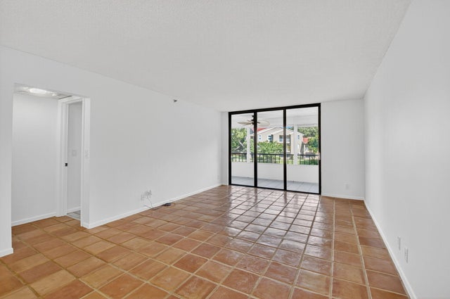 4 of 38 - 1850 Homewood Boulevard #214, Delray Beach, FL