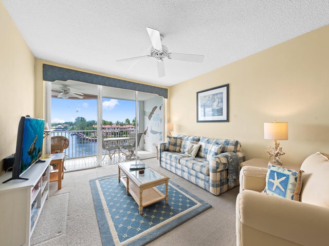 2 of 30 - 3100 S Ocean Boulevard #4140, Highland Beach, FL