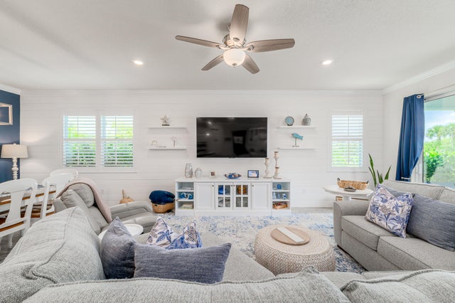 5 of 39 - 13129 Sw Vermillion Circle, Port Saint Lucie, FL