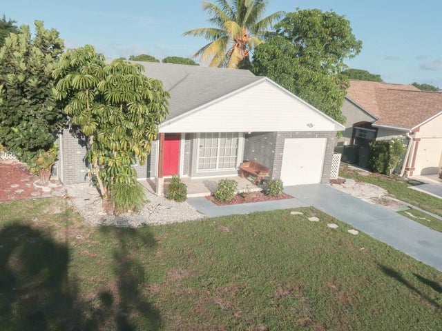 4 of 28 - 5628 Pebble Brook Lane, Boynton Beach, FL