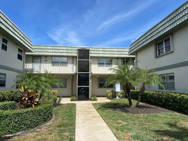 1 of 8 - 179 Monaco D, Delray Beach, FL