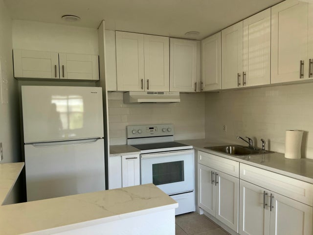 2 of 8 - 179 Monaco D, Delray Beach, FL
