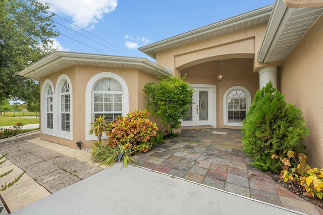 4 of 59 - 1402 Sw Doe Court, Port Saint Lucie, FL