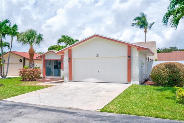 3 of 54 - 3 Fawlkland Circle, Boynton Beach, FL
