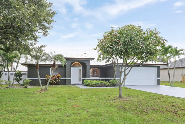 1 of 19 - 5475 Nw Scepter Drive, Port Saint Lucie, FL