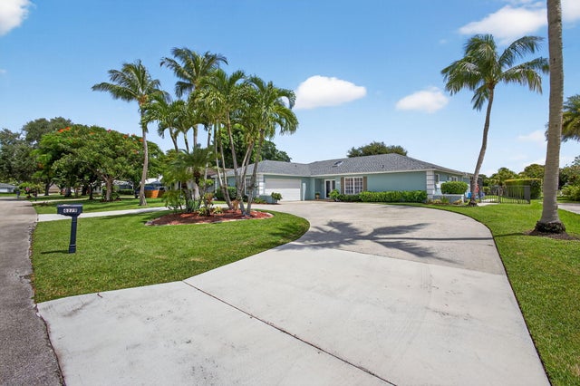 4 of 91 - 4179 Oak Street, Palm Beach Gardens, FL
