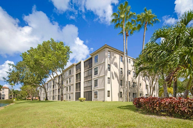1 of 33 - 6037 Pointe Regal Circle #301, Delray Beach, FL