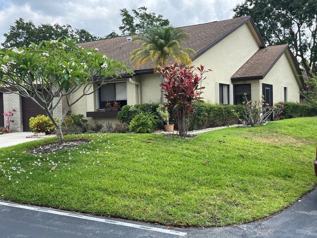 1 of 25 - 139 Meander Circle, Royal Palm Beach, FL